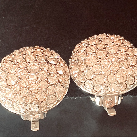 Vintage Pave SWAROVSKI Crystals & silverTone Domed - Picture 2 of 6